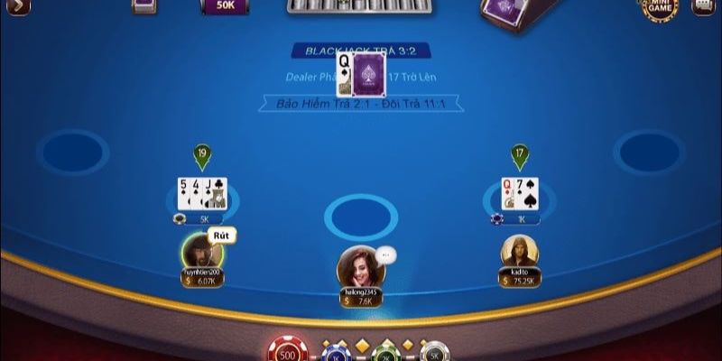 Khai thác mẹo đánh xì dách Hoàng Gia